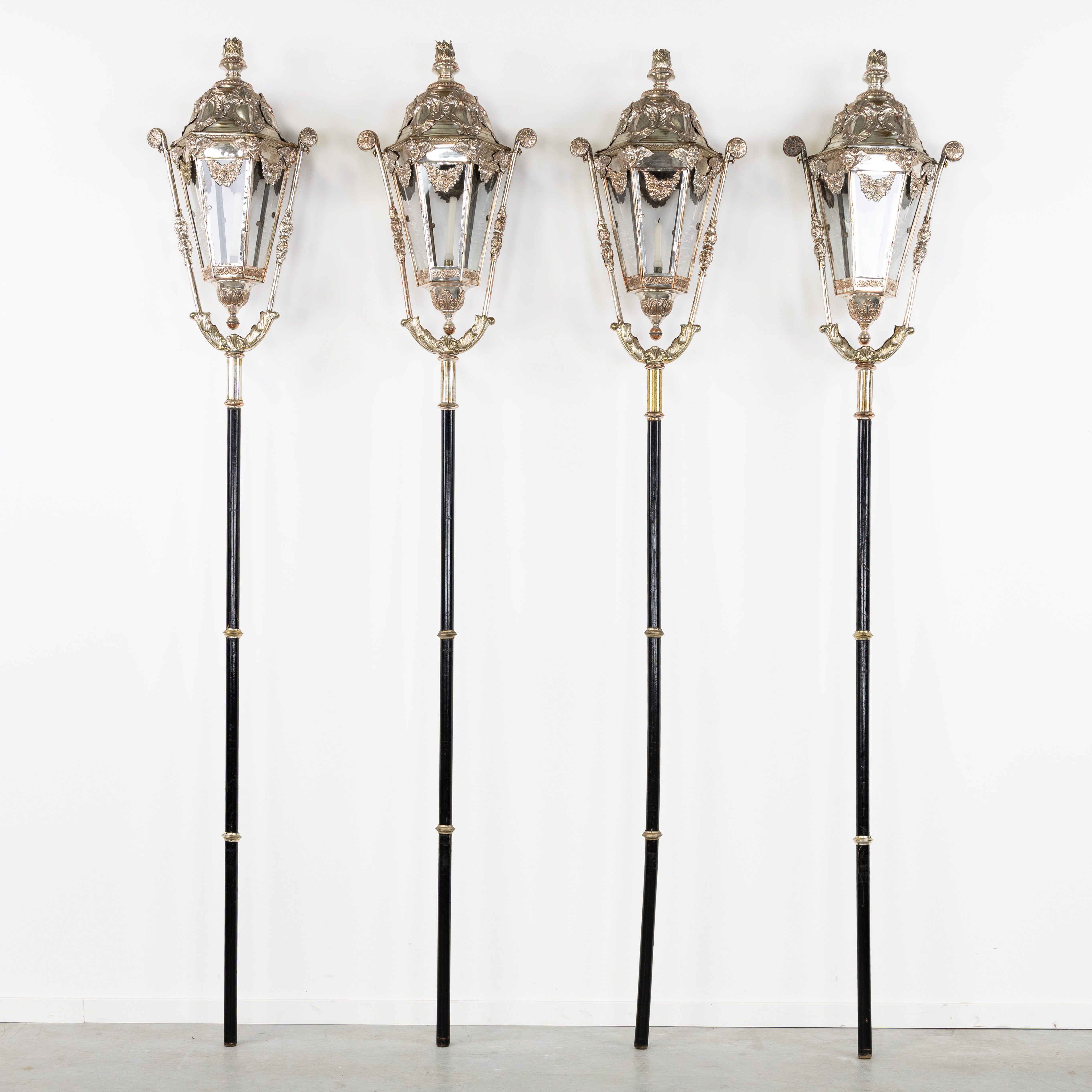 Flanders auctions Staand
